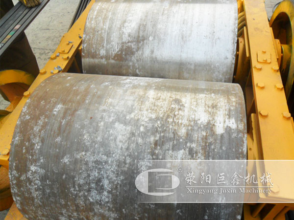 對輥制砂機輥子
